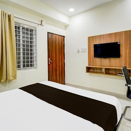 Super Townhouse Kukatpally North Formerly Munagala Arcade 海得拉巴 外观 照片