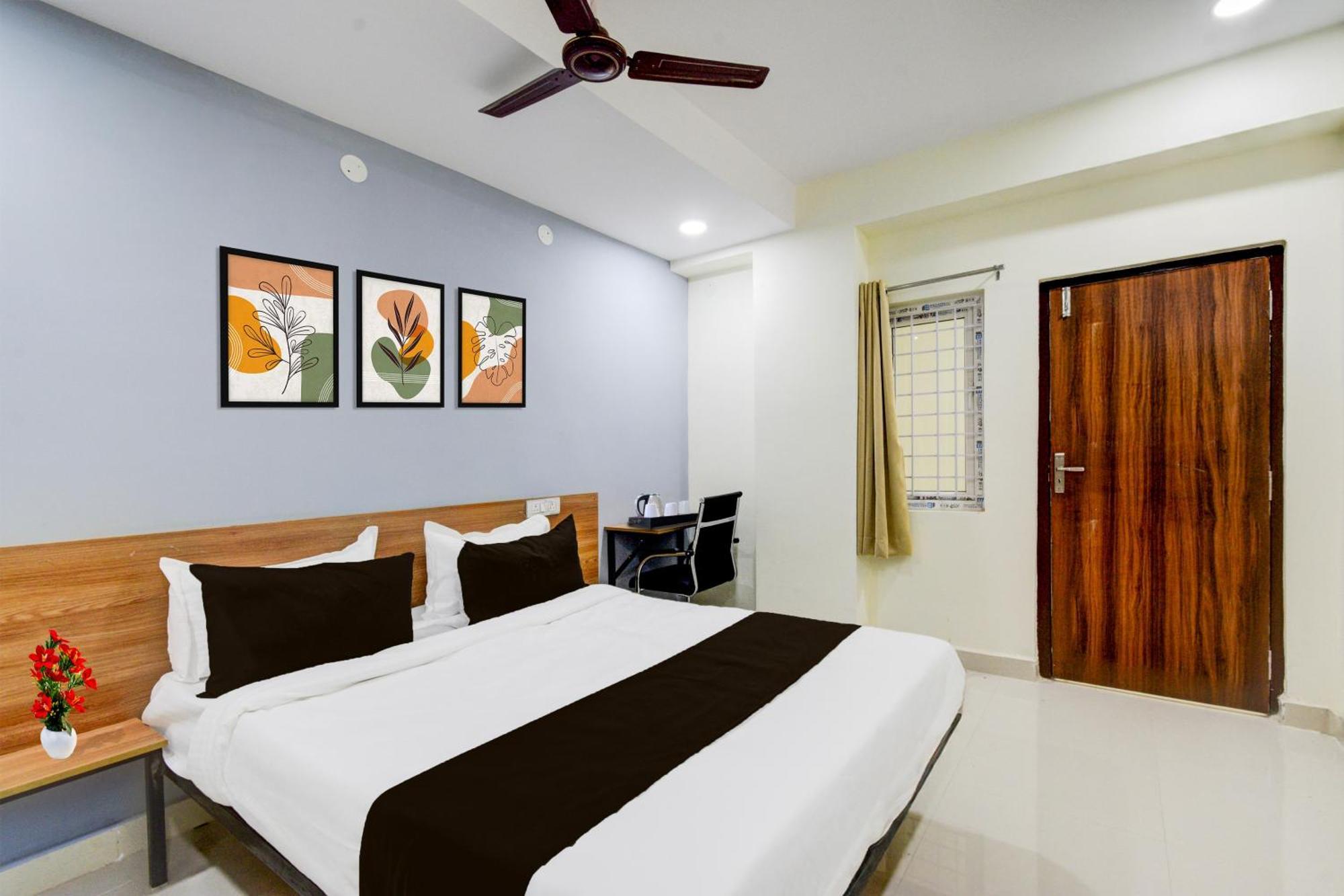 Super Townhouse Kukatpally North Formerly Munagala Arcade 海得拉巴 外观 照片