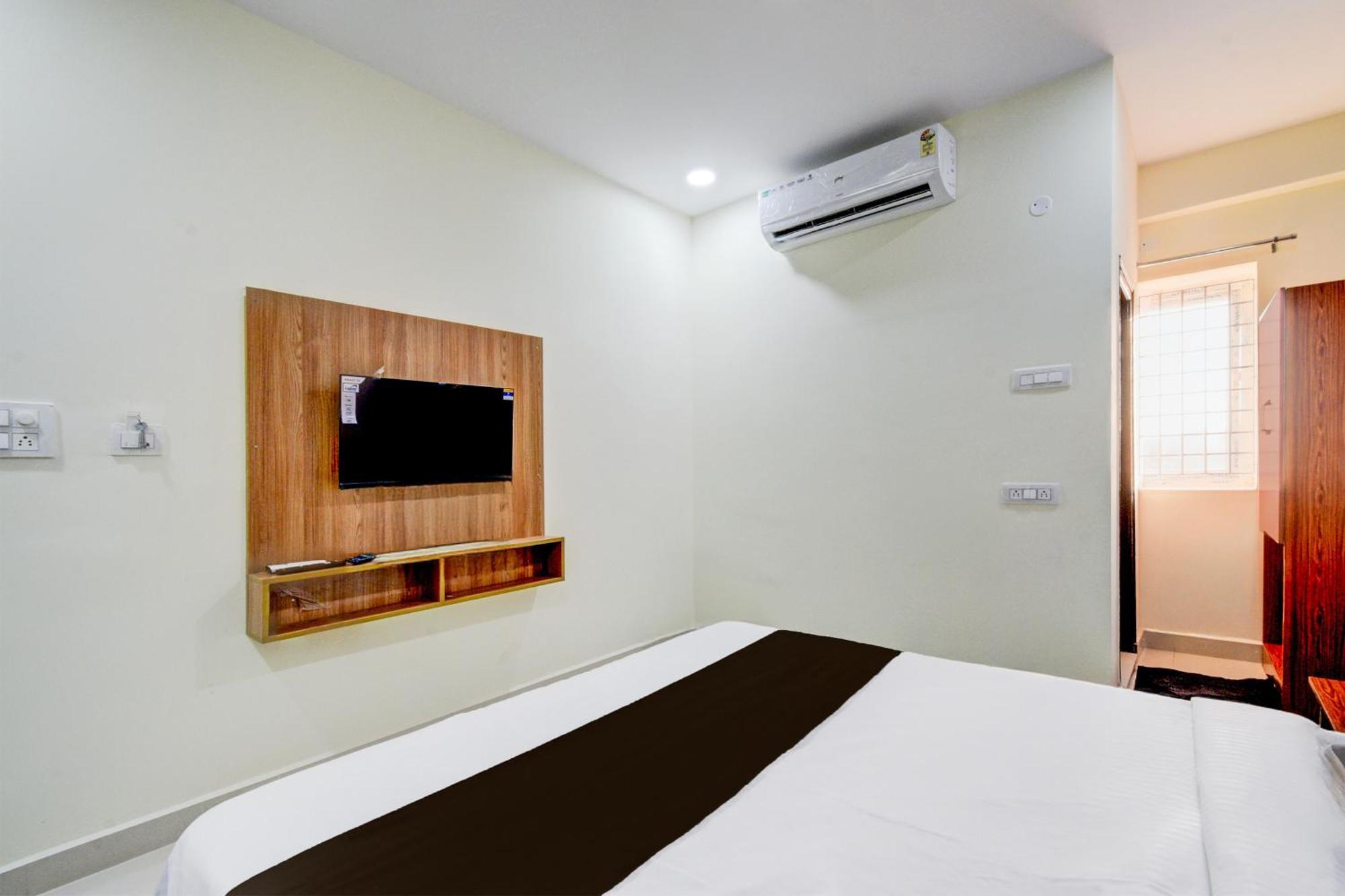Super Townhouse Kukatpally North Formerly Munagala Arcade 海得拉巴 外观 照片